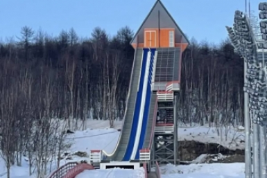 Трамплинный комплекс &quotПолёт&quot открыли в Магадане Илья Беляев