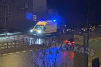 "Человек на дороге лежит?": страшная авария во Владивостоке – видео