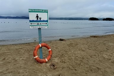 В Черном море у берегов Анапы обнаружили пятно нефтепродуктов