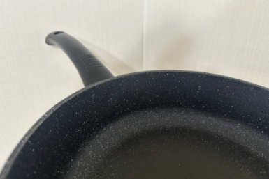 Кипячу 1 ложку, и сковорода сверкает: даже доисторический нагар слезет