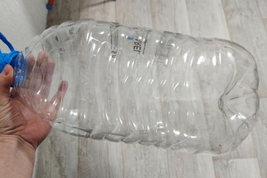 Умные хозяйки берегут пластиковые бутылки как зеницу ока - даже по соседям собирают: 4 лайфхака