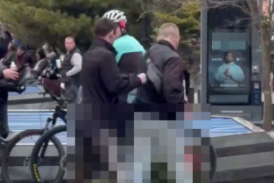 Драка на &quotарбате&quot Скриншот