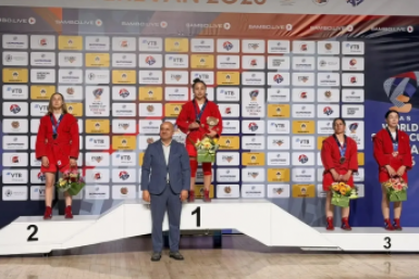 Борица из Бурятии взяла Кубок мира впервые под гимн России