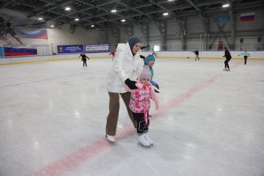 Фигурное катание в Макарове пресс-служба правительства Сахалинской области