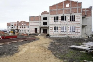 Глава региона поручил ускорить строительство детсада в Михайловске