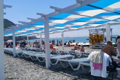 Пляж еще одного анапского курортного комплекса признали безопасным для купания
