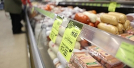 Не ведитесь на зачеркнутую цену: эксперт назвала три подвоха скидок