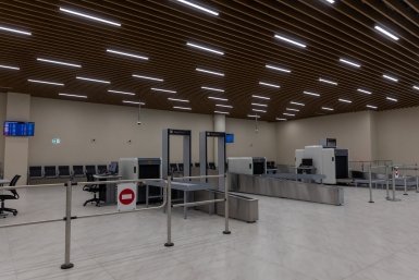 В аэропорту Милана из-за давки люди падали в обморок