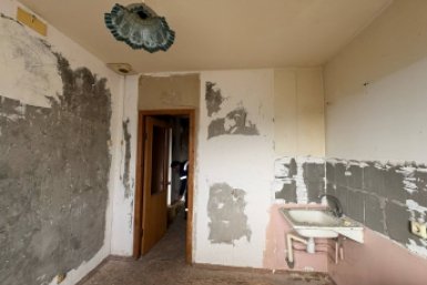 Семье пострадавших при атаке ВСУ девочек в Новороссийске дадут жильё