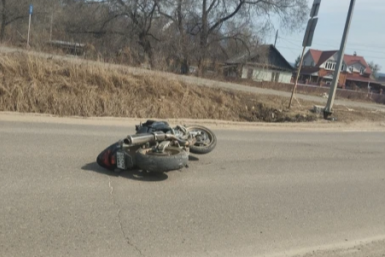 Мотоциклист оказался в реанимации  после съезда с дороги в Приморье Пресс-служба полиции Приморского края
