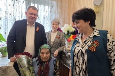 100-летняя труженица тыла на Ставрополье встретила юбилей на огороде соцсети Николая Бондаренко