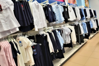 Глава Минпросвещения ответил на слухи о школьной униформе