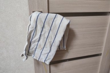 1 ложка на таз — и прихватки с кухонными полотенцами сияют чистотой: ни жирных пятен, ни серости