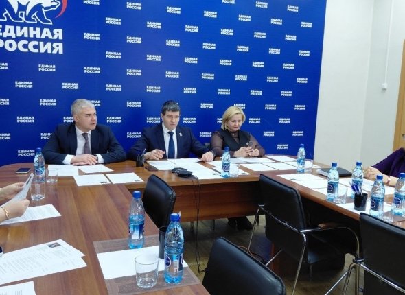 Россияне рассказали, за какую партию готовы проголосовать на выборах в Госдуму