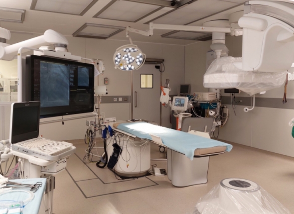 В Якутии вручили почетные знаки в День наставника