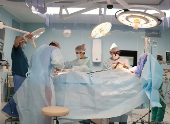 В Якутии вручили почетные знаки в День наставника