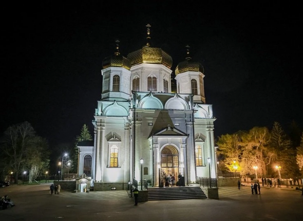 В Ставрополе заработают 16 елочных базаров во всех трех районах