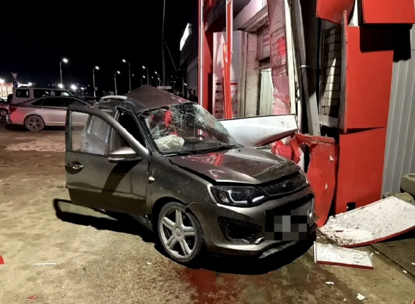 Двое скончались на месте, трое в больнице – страшное ДТП случилось под Краснодаром