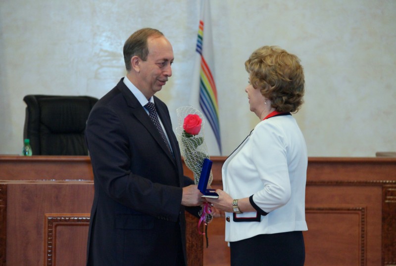 Александр Левинталь вручил госнаграды отличившимся в труде жителям ЕАО Департамент пресс-службы губернатора и правительства ЕАО