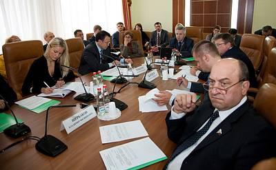 Состоялись заседания комитетов, проводимых в рамках дней Сахалинской области в Совете Феде http://www.adm.sakhalin.ru/typo3temp/pics/d0cdd697c4.jpg