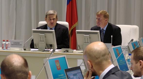 Чубайс в Доме переговоров во Владивостоке