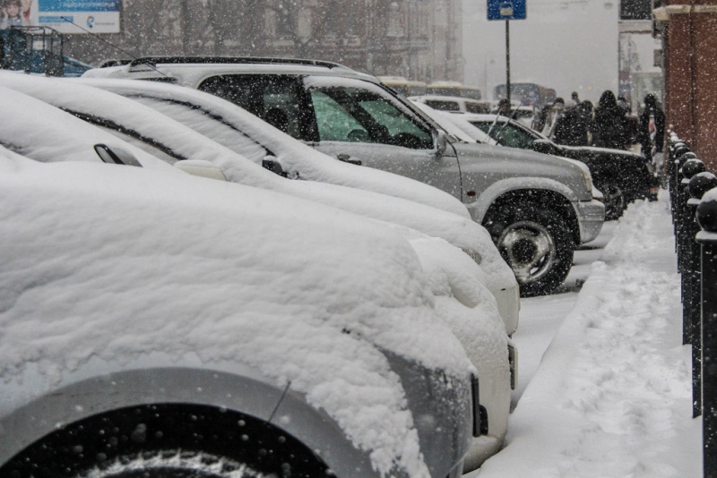 Нужно ли прогревать машину перед поездкой зимой и летом: положительные и отрицательные стороны прогрева