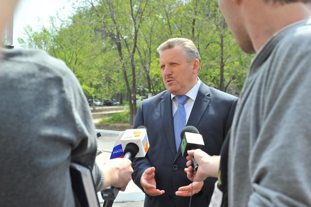 Вячеслав Шпорт в очередной раз посетил бассейн в ТОГУ Николай Климов