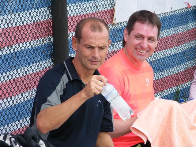 Дмитрий Жидков (слева) и Борис Пепеляев (справа)