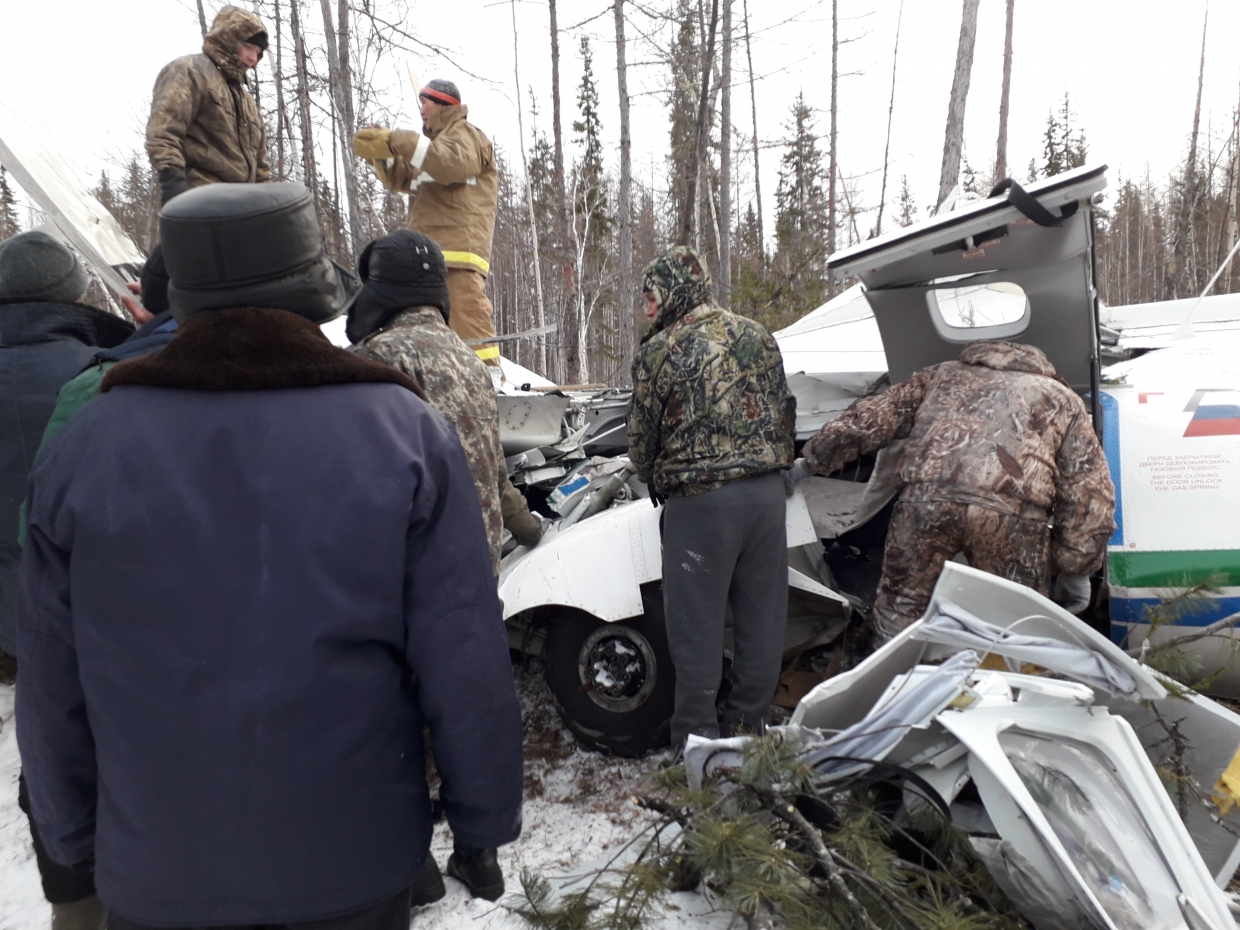 Падение самолета, 6 погибших, выжившая малышка - хроника авиакатастрофы в  Хабаровском крае - PrimaMedia.ru