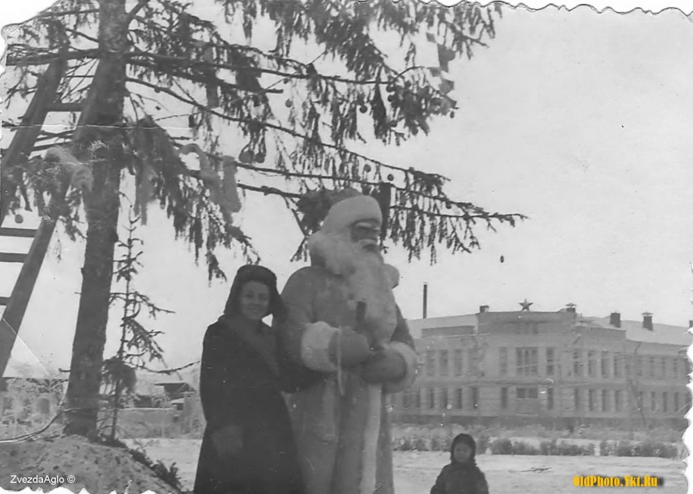Елка на площади Ленина в 1961 году