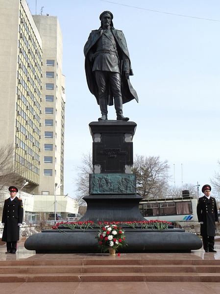 Памятник Якову Дьяченко Пресс-служба администрации города