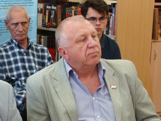 Виктор Рева
