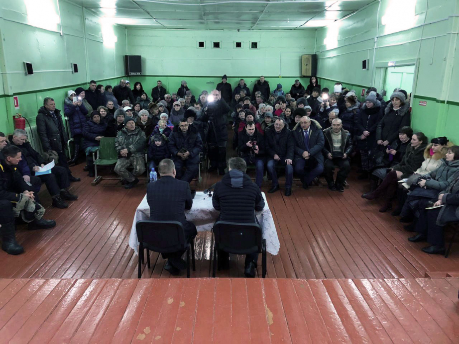 Встреча с жителями сел Чекунда и Эльга Верхнебуреинского района Пресс-служба губернатора и правительства Хабаровского края