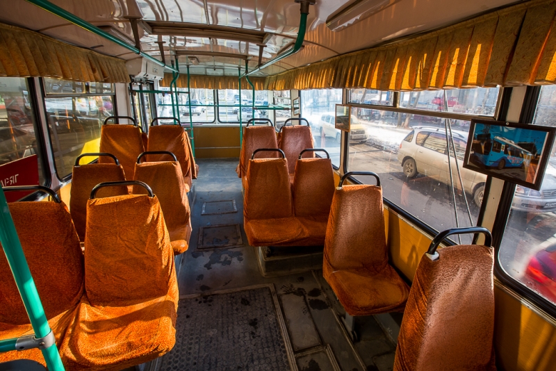 Рейсовый автобус в Крыму съехал в кювет ИА PrimaMedia