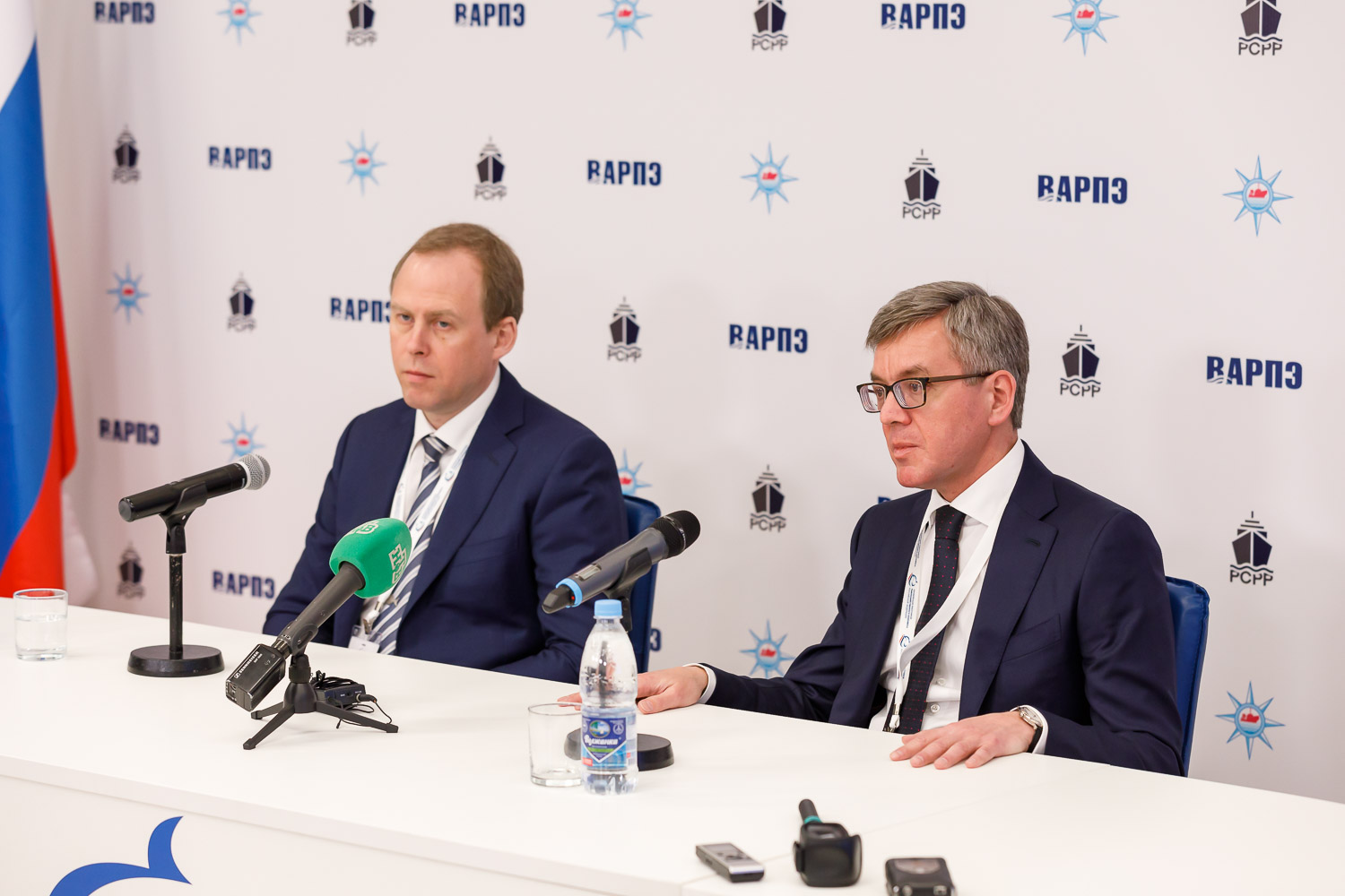 Василий Соколов (слева) и Герман Зверев (справа) на пресс-конференции пресс-служба ВАРПЭ