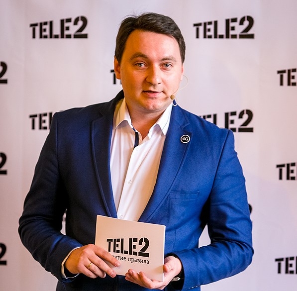 Директор бурятского филиала Tele2 Юрий Новосад представлено Tele2