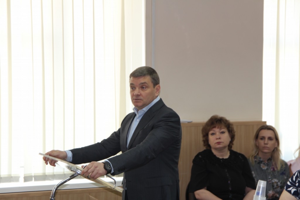Уссурийские депутаты оценили работу Евгения Коржа