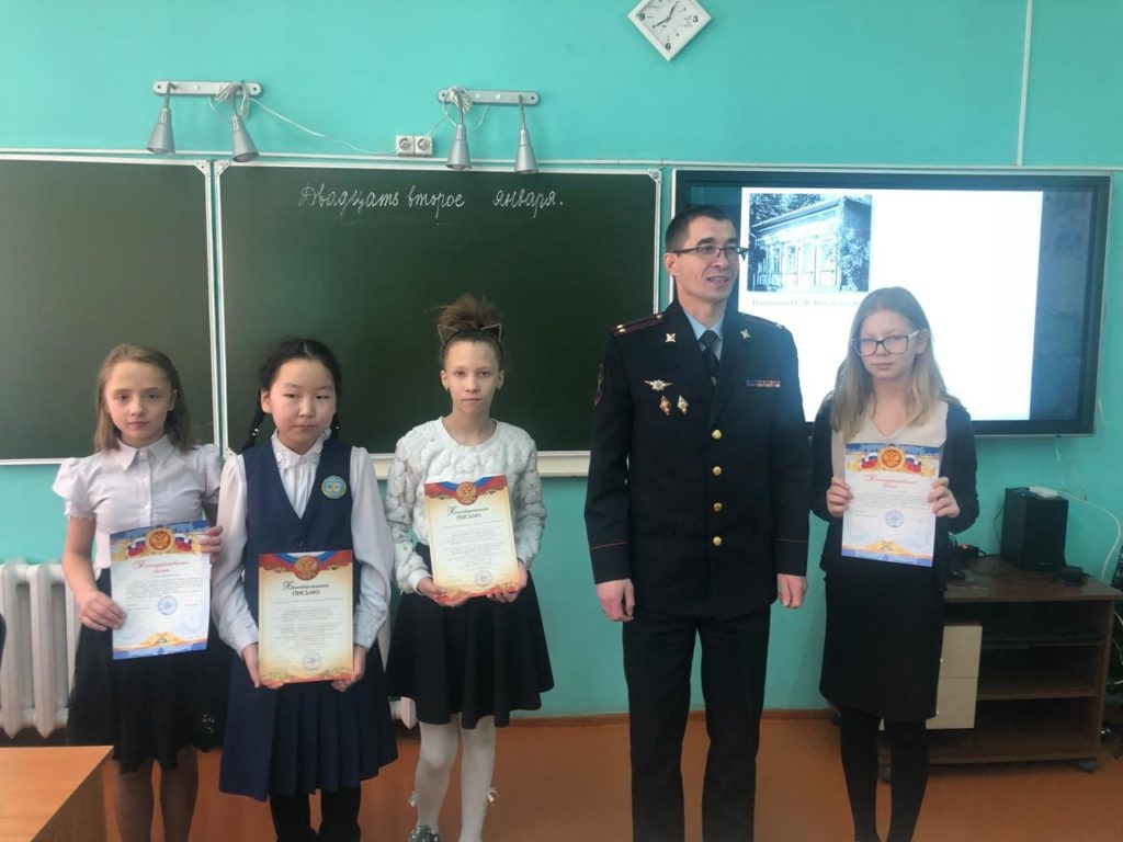 Храбрые школьницы из Якутии представлены к награде за мужество МВД РС(Я)