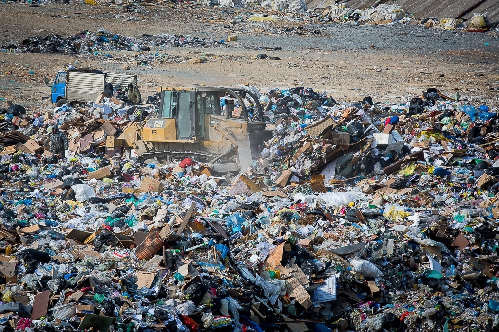 Нельзя просто заниматься захоронением мусора, иначе мы в нем утонем - губернатор Кубани Автор: Антон Балашов, ИА PrimaMedia