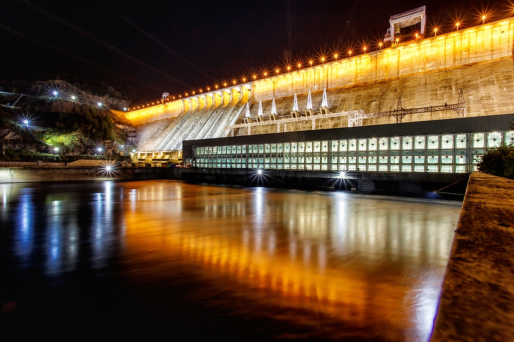 Вечерняя подсветка Зейской ГЭС Александр Хитров, ИА PrimaMedia