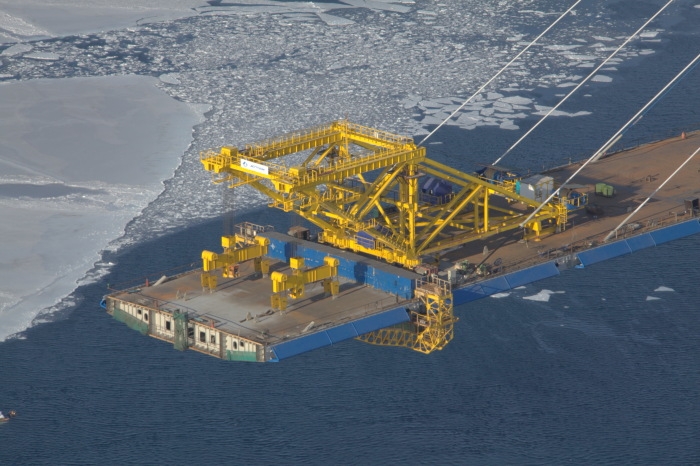 Мост на Русский. Высота пилонов более 300 метров