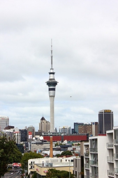 Башня SKY TOWER в Окленде