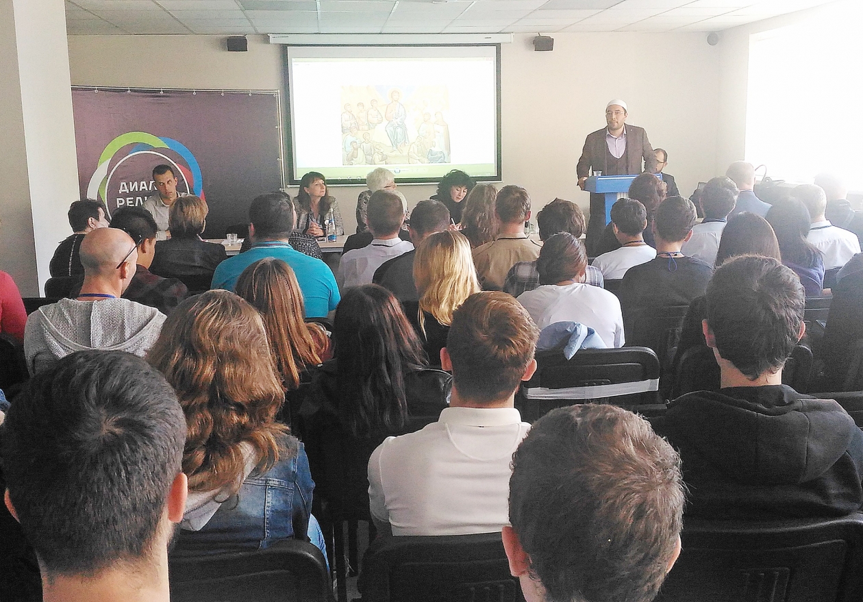 Молодёжный форум "Диалог религий – основа национального единства" прошёл в Севастополе ИА SevastopolMedia