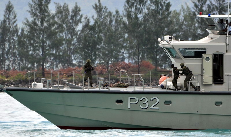 Тихоокеанцы показали сейшельским военным, как нейтрализовать пиратов