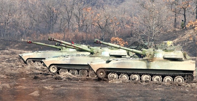 Боевые стрельбы флотских артиллеристов