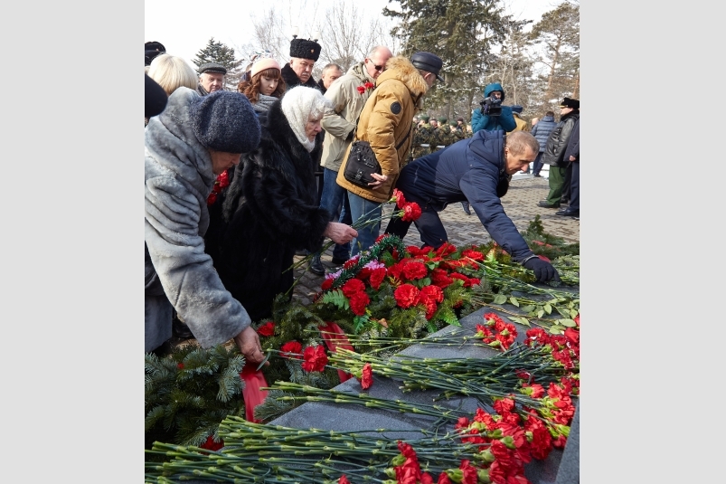 Память павших воинов-интернационалистов почтили в Южно-Сахалинске