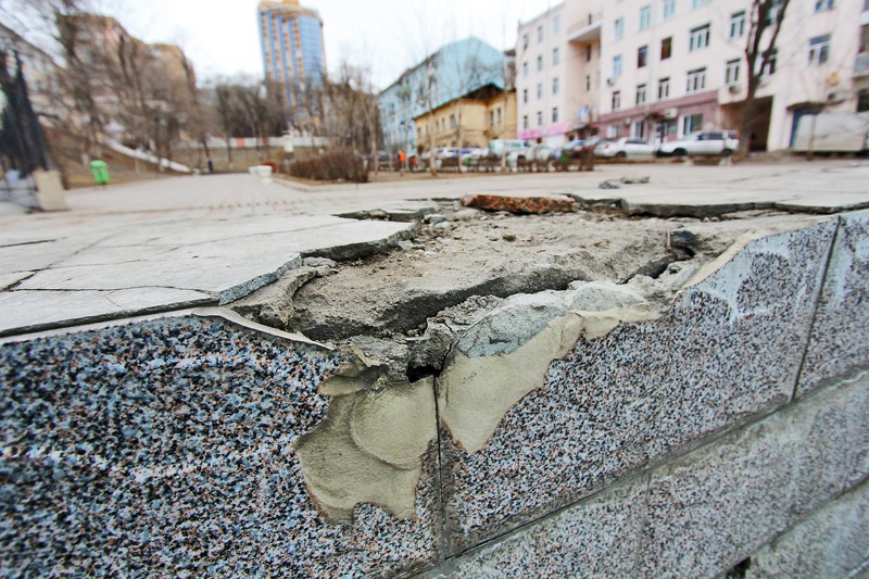Картины пострадавшие от вандалов