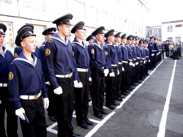 Курсанты МГУ http://www.vlms.ru/foto62/f23.jpg
