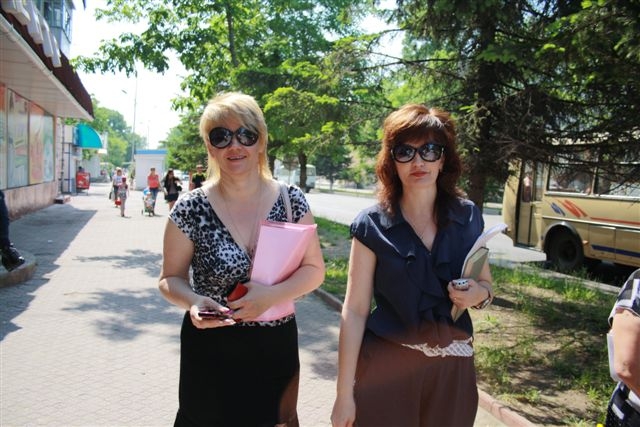 Сотрудники мэрии обходят улицы Биробиджана 