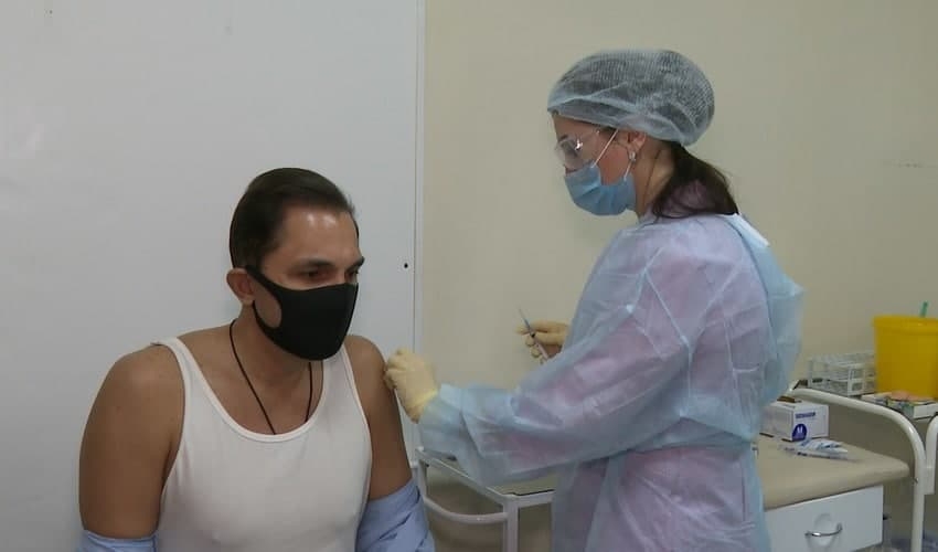 Андрей Хапочкин проходит вакцинацию от COVID-19